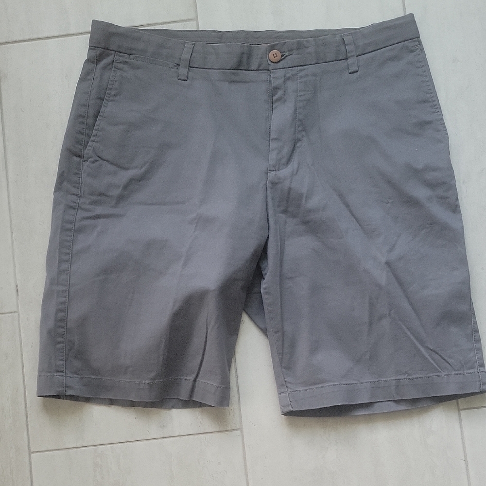 Tommy Bahama Men's Charcoal Flat Front Shorts